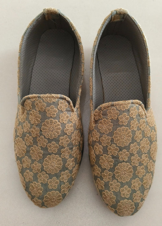 Green Embroidery Loafer Shoes