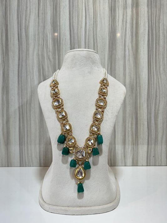 BOTTLE GREEN KUNDAN MALA