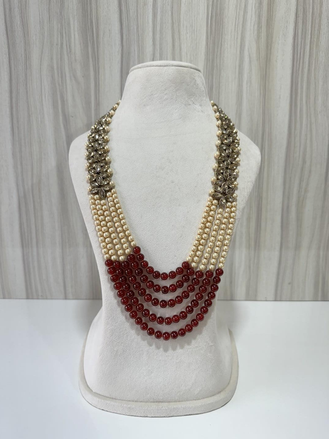 CREAM X MAROON KUNDAN MALA