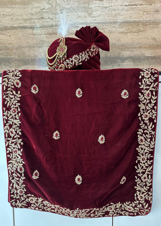 DARK MAROON HAND AARI SAFA DUPATTA SET ( ONPAPER PATTERN)