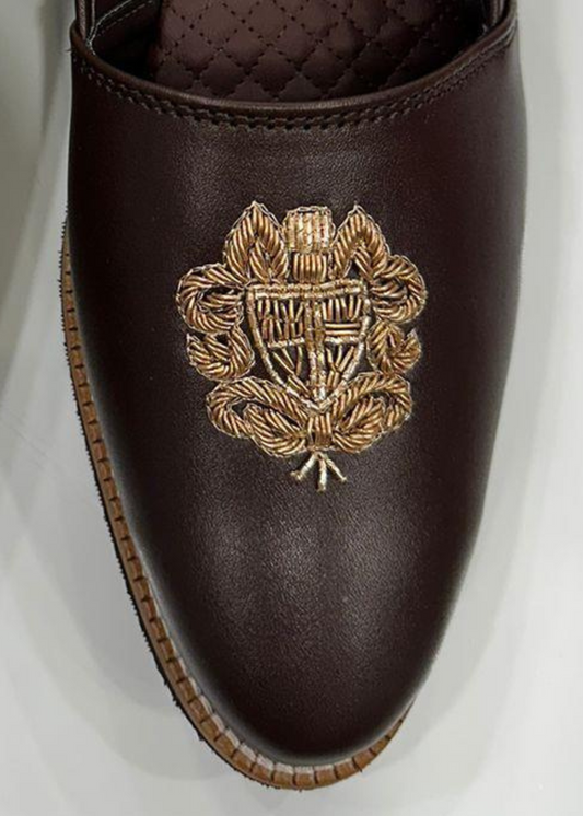 BROWN CUT SHOE FOR MEN